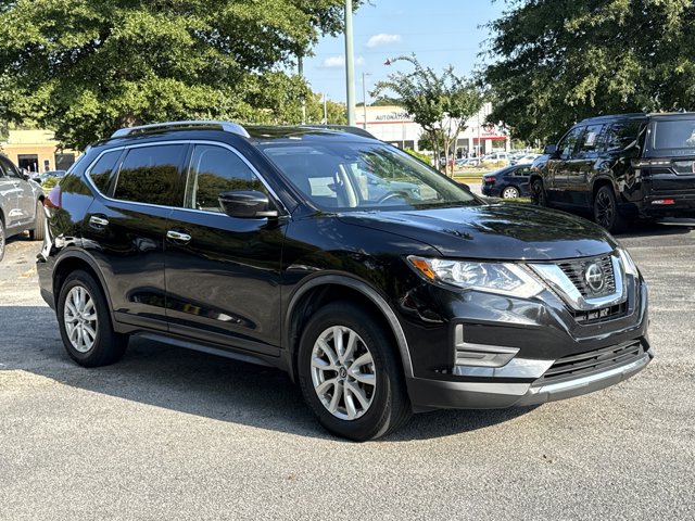 2020 Nissan Rogue SV photo 3