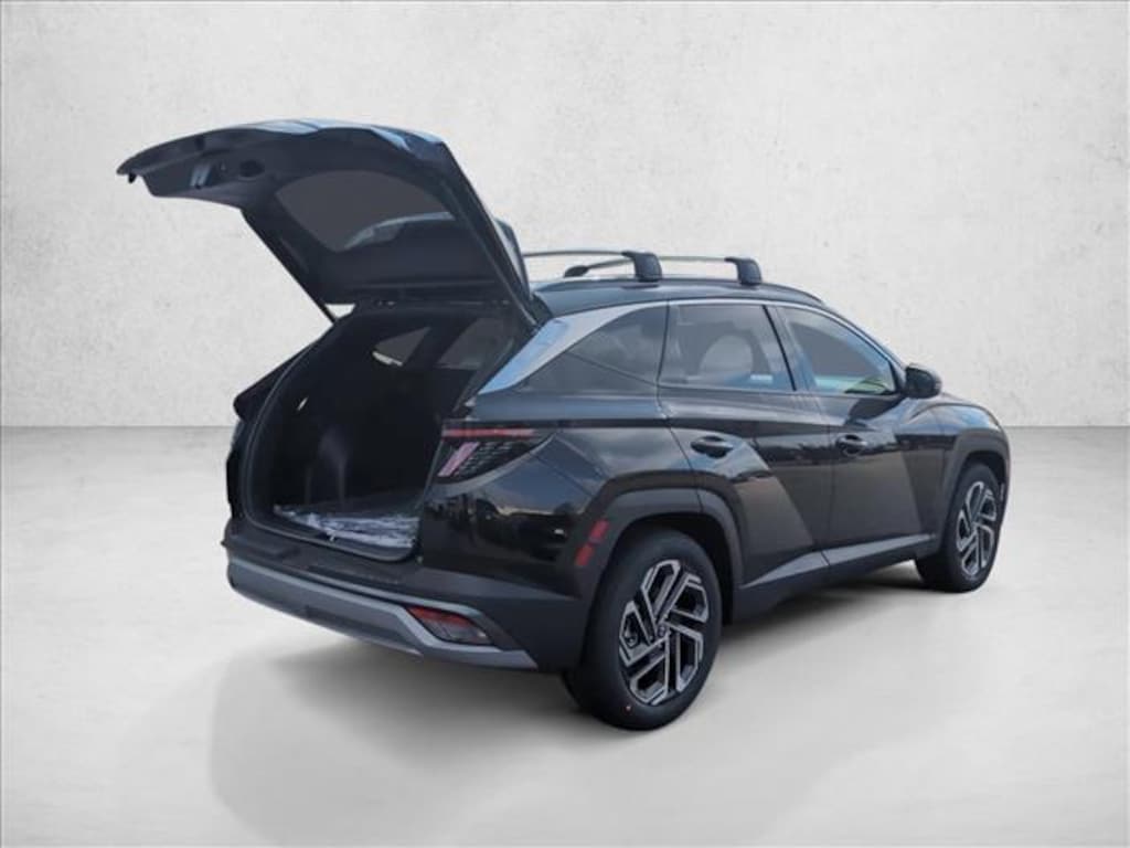 New 2026 Hyundai Tucson Limited FWD Sport Utility