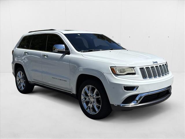 2014 Jeep Grand Cherokee Summit Sport photo 3