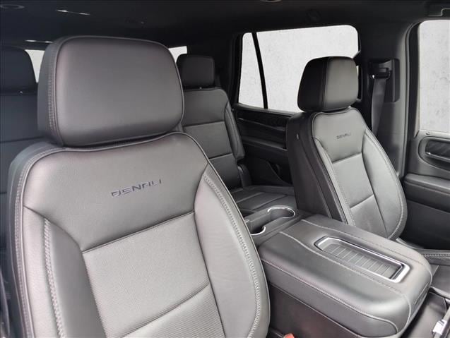 2023 GMC Yukon Denali - Photo 25