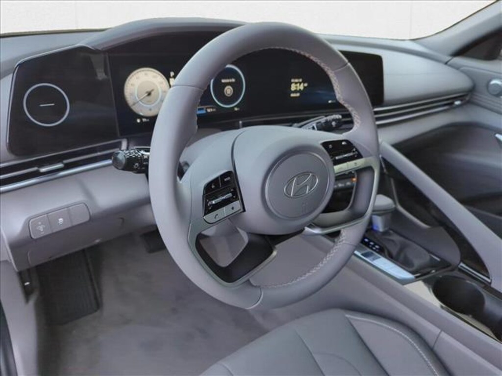 Certified 2025 Hyundai Elantra SEL Convenience 4dr Car