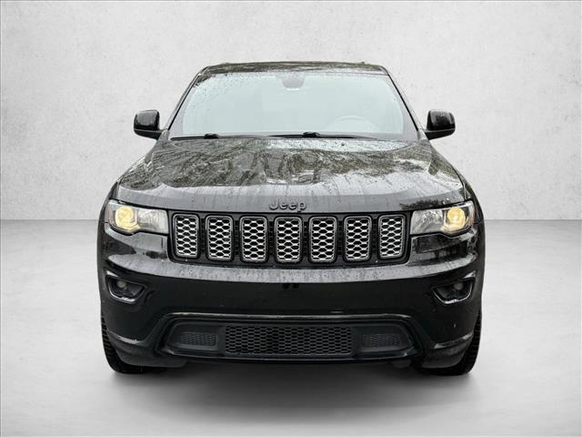2018 Jeep Grand Cherokee Altitude Sport photo 2