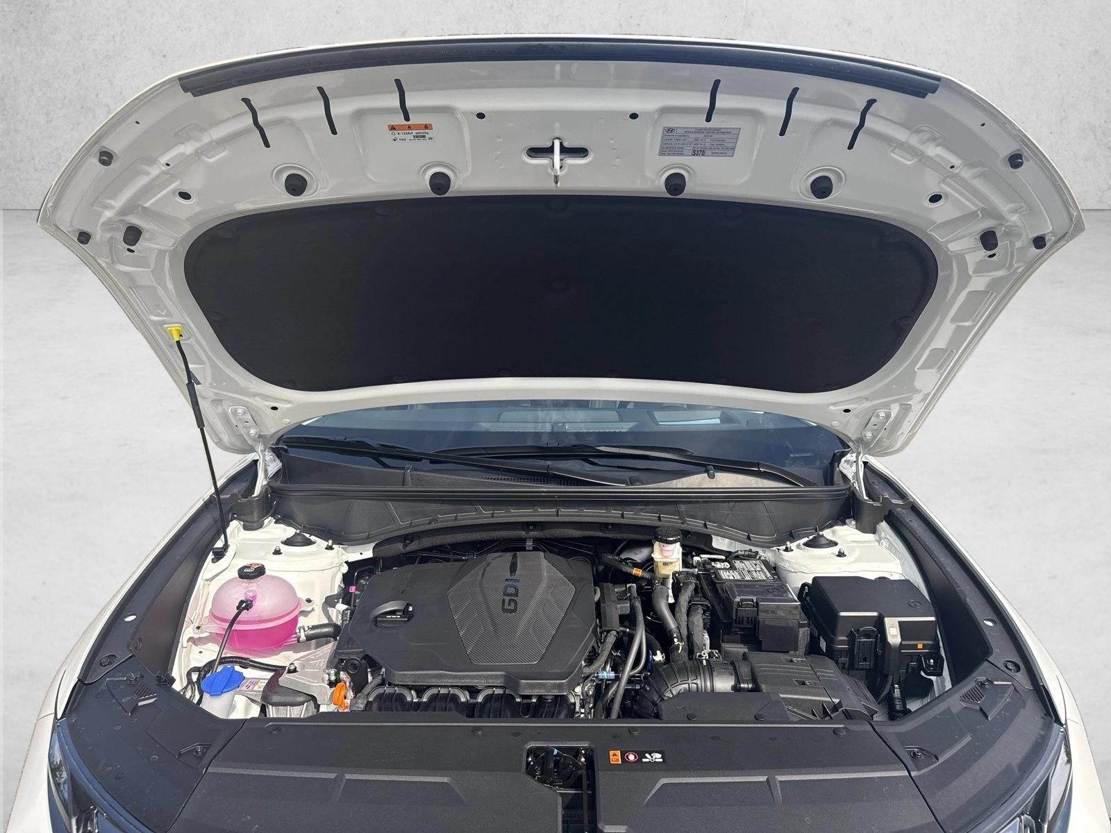 2025 Hyundai Tucson Limited - Photo 17