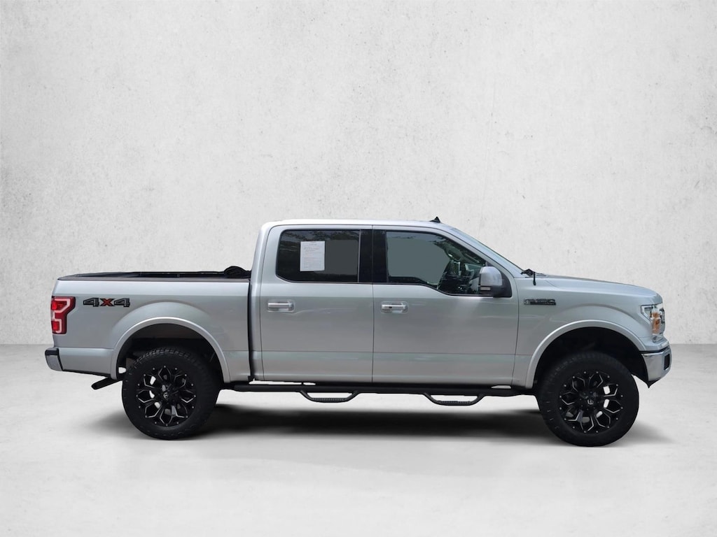 Used 2019 Ford F-150 LARIAT Crew Cab Pickup