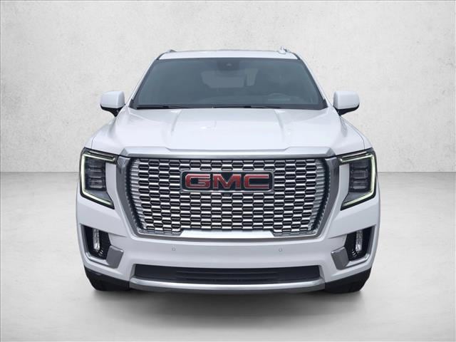 2023 GMC Yukon Denali - Photo 2