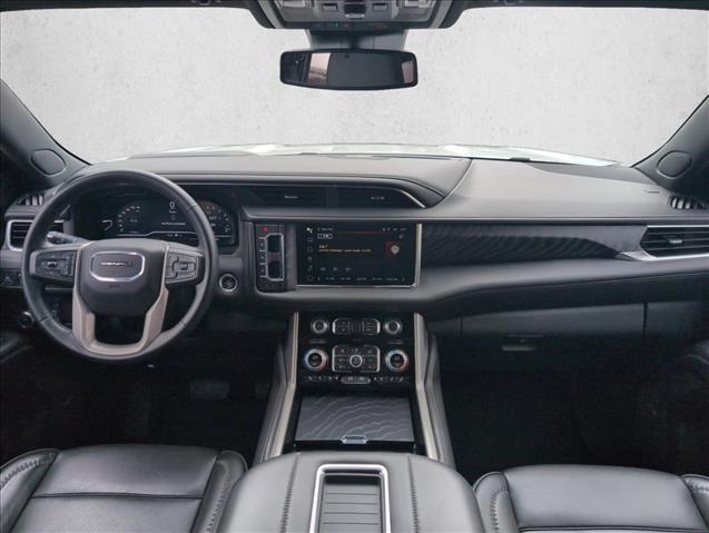 2023 GMC Yukon Denali - Photo 21