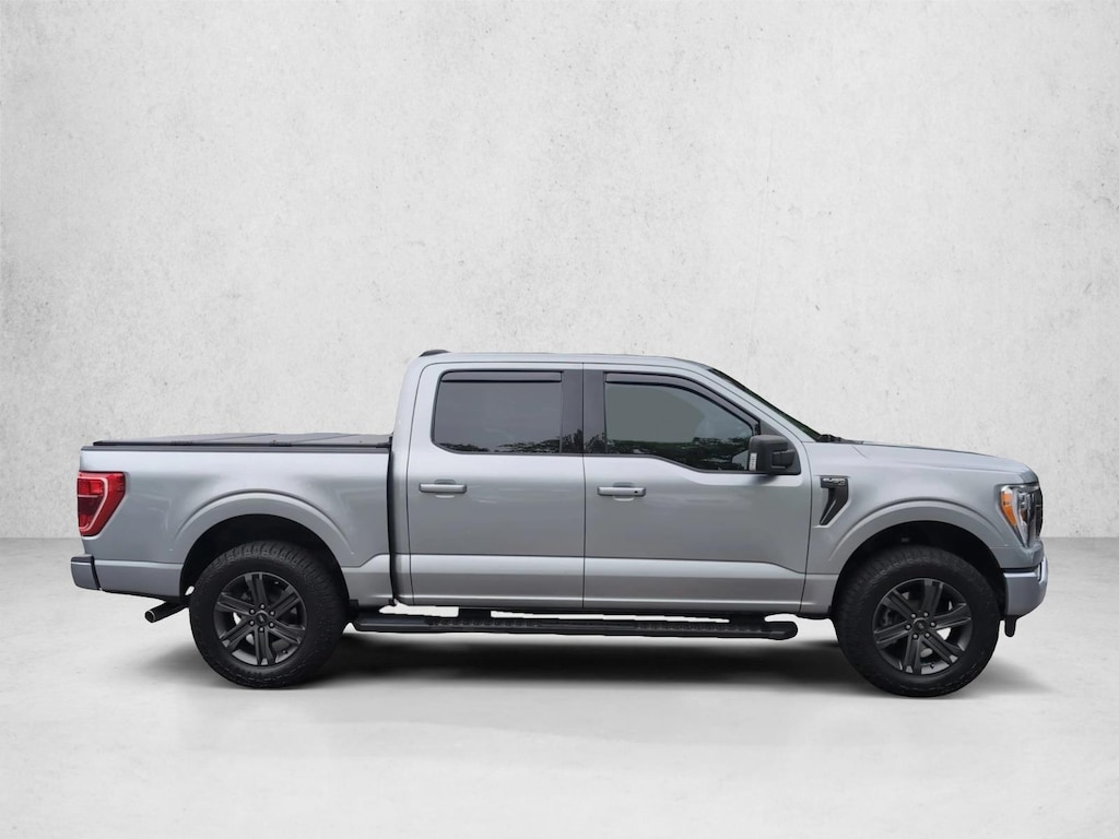 Used 2023 Ford F-150 XLT Crew Cab Pickup