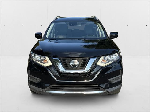 2020 Nissan Rogue SV photo 2