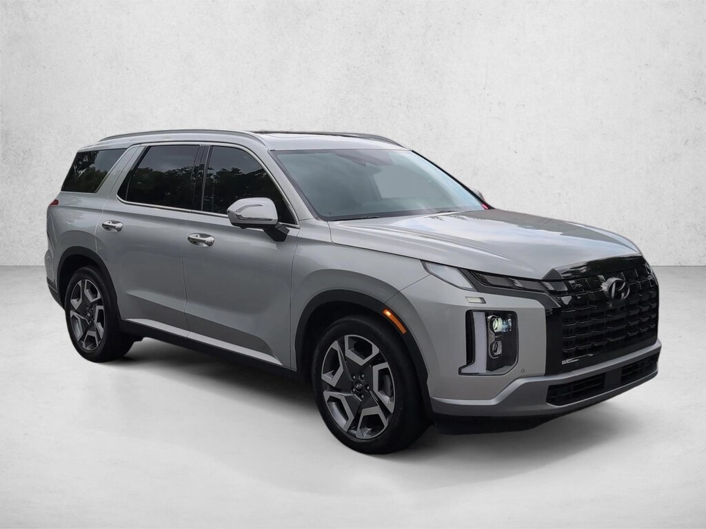 Used 2024 Hyundai Palisade SEL 7P Sport Utility