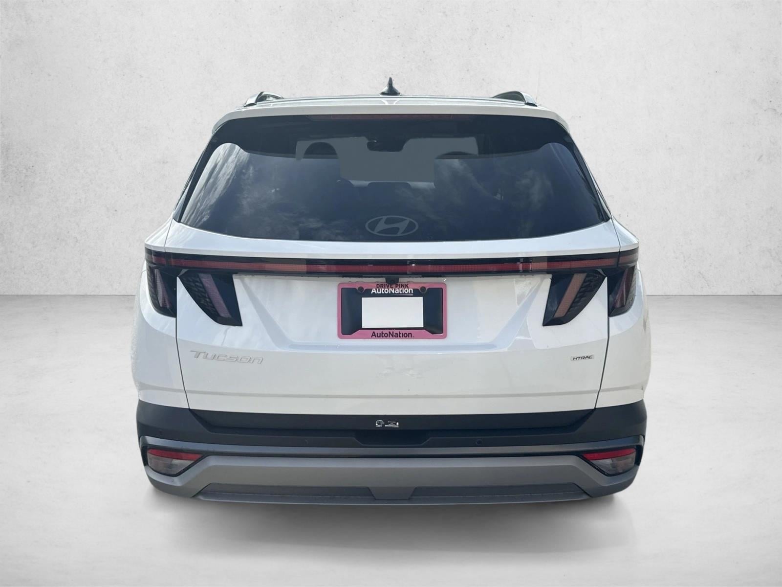 2025 Hyundai Tucson Limited - Photo 8