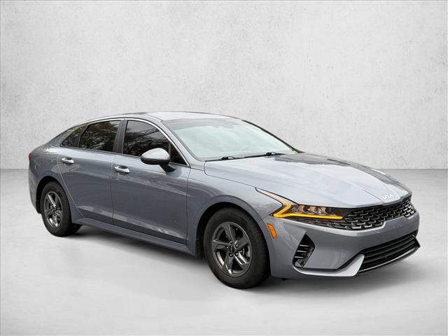 2022 Kia K5 LXS photo 3