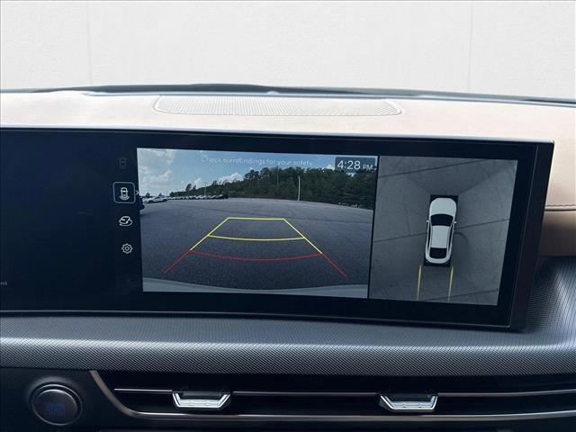 2025 Hyundai Sonata Hybrid Limited - Photo 13