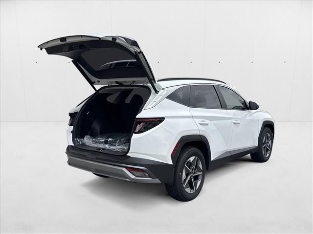 2025 Hyundai Tucson SEL Convenience Sport photo 2