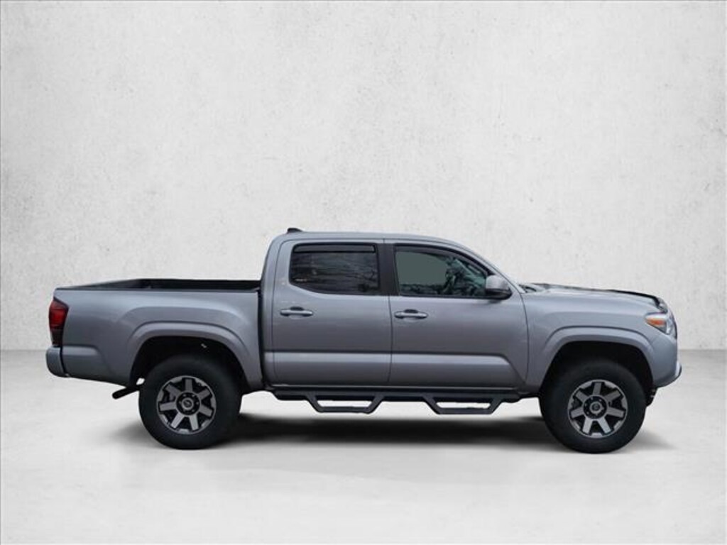 Used 2021 Toyota Tacoma SR Crew Cab Pickup