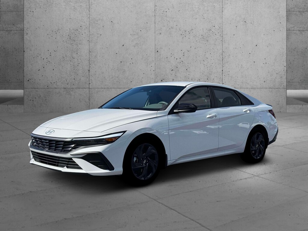 New 2026 Hyundai Elantra SEL Sport 4dr Car