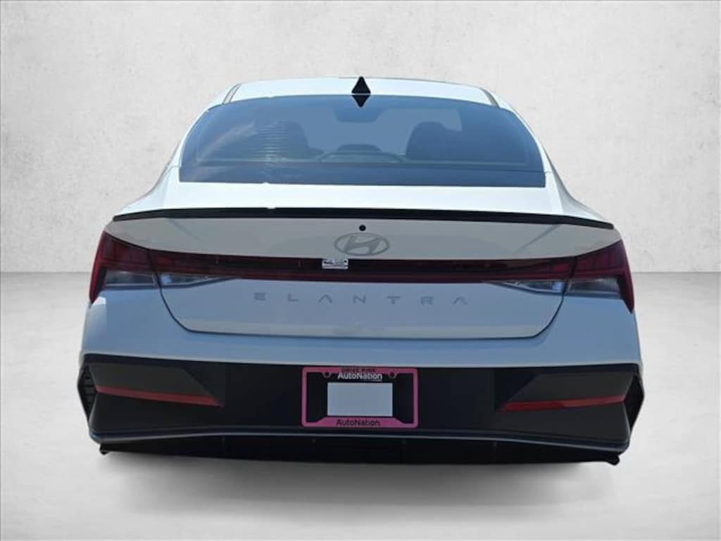 New 2026 Hyundai Elantra SEL Sport 4dr Car