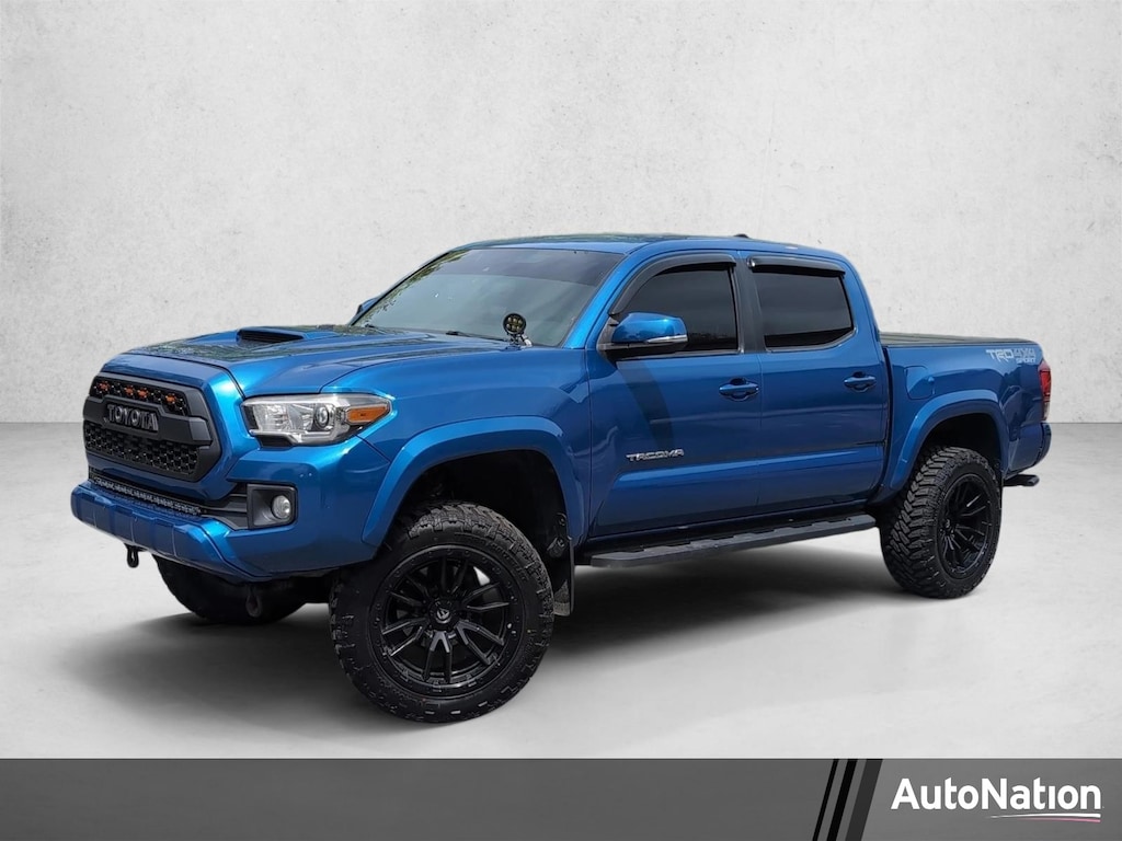 Used 2018 Toyota Tacoma TRD Sport Crew Cab Pickup