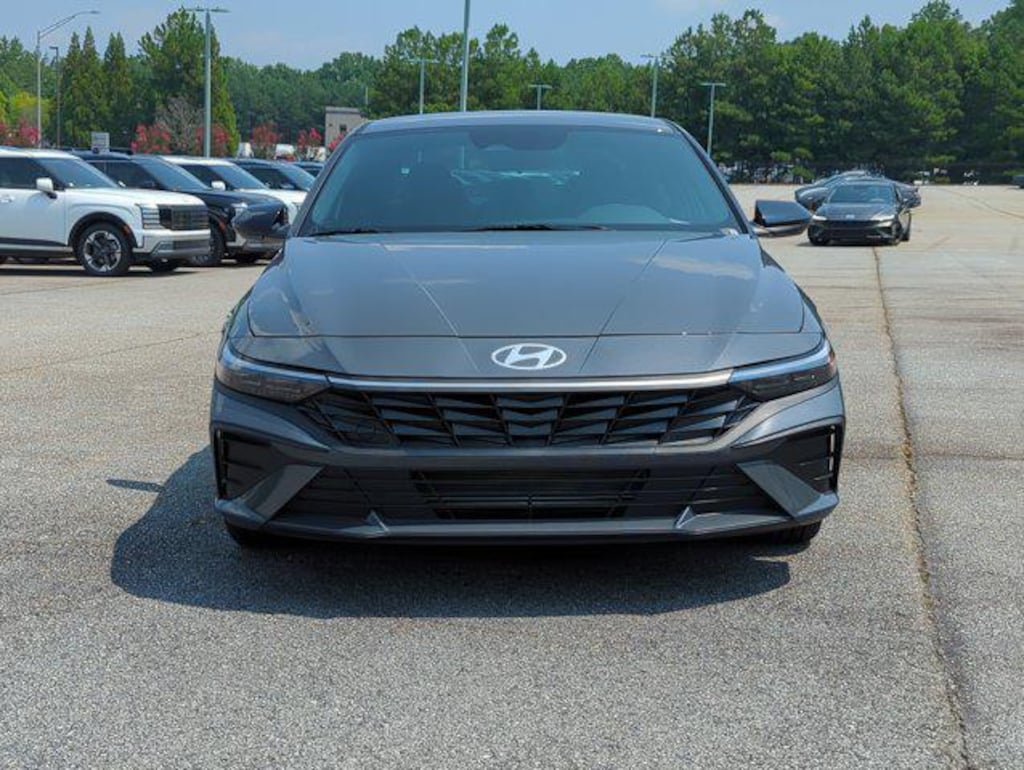 New 2026 Hyundai Elantra SEL Sport 4dr Car