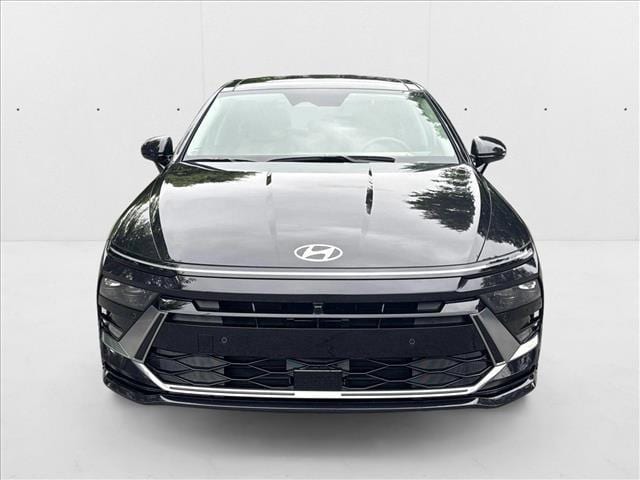 2025 Hyundai Sonata Hybrid Limited - Photo 6