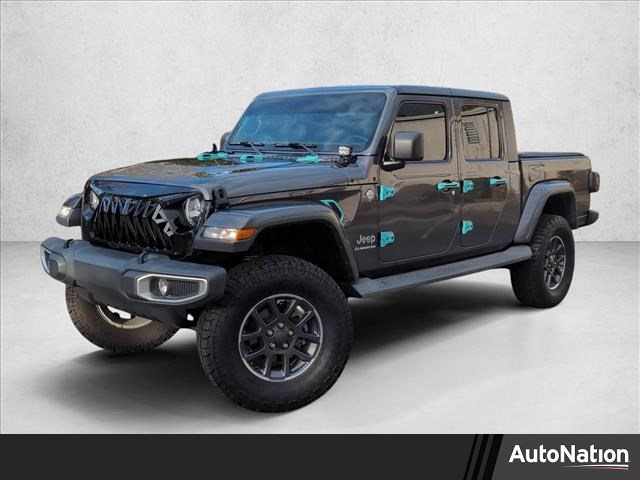 2020 Jeep Gladiator Overland's photo