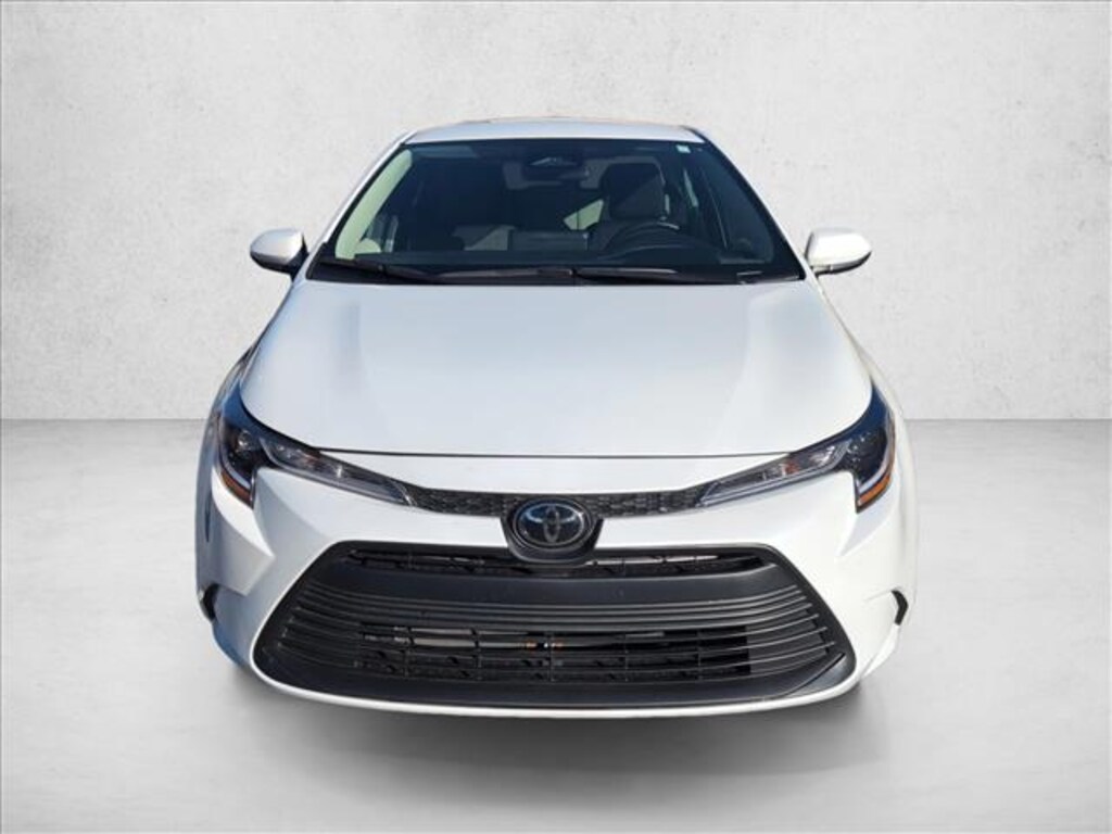 Used 2025 Toyota Corolla LE 4dr Car