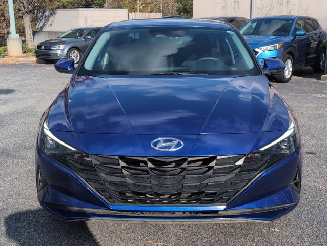 2023 Hyundai Elantra SEL photo 2