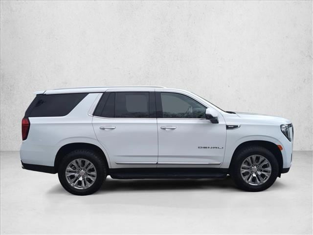 2023 GMC Yukon Denali - Photo 4