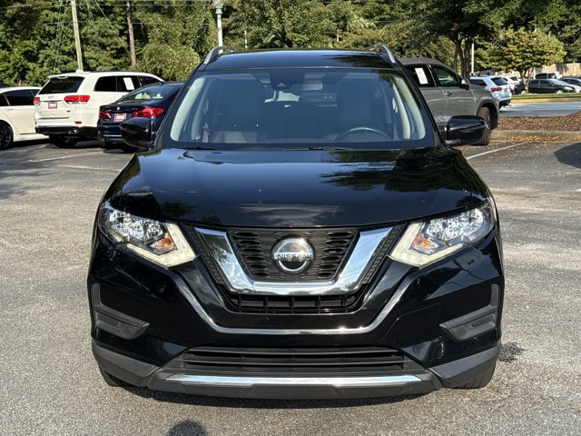 2020 Nissan Rogue SV photo 2