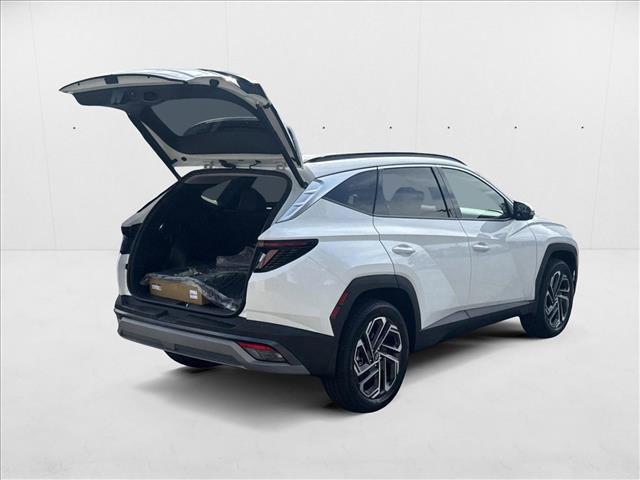 2025 Hyundai Tucson Limited - Photo 2