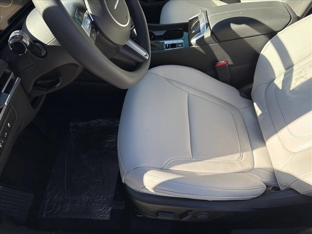 2025 Hyundai Santa Cruz SEL Activity photo 4