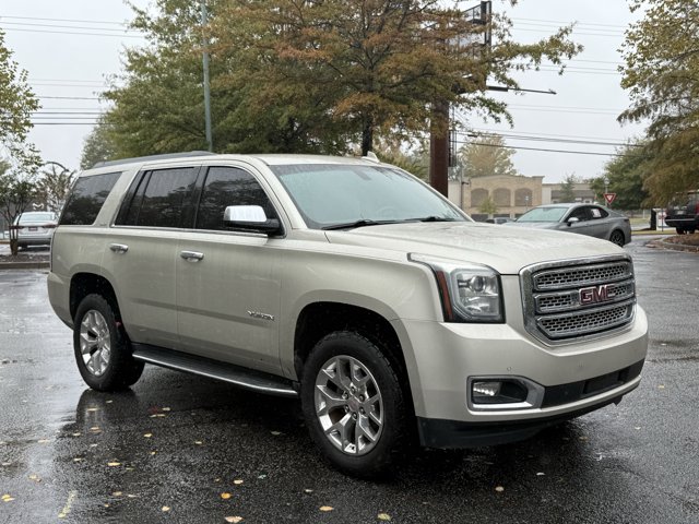 2016 Gmc Yukon SLE photo 3