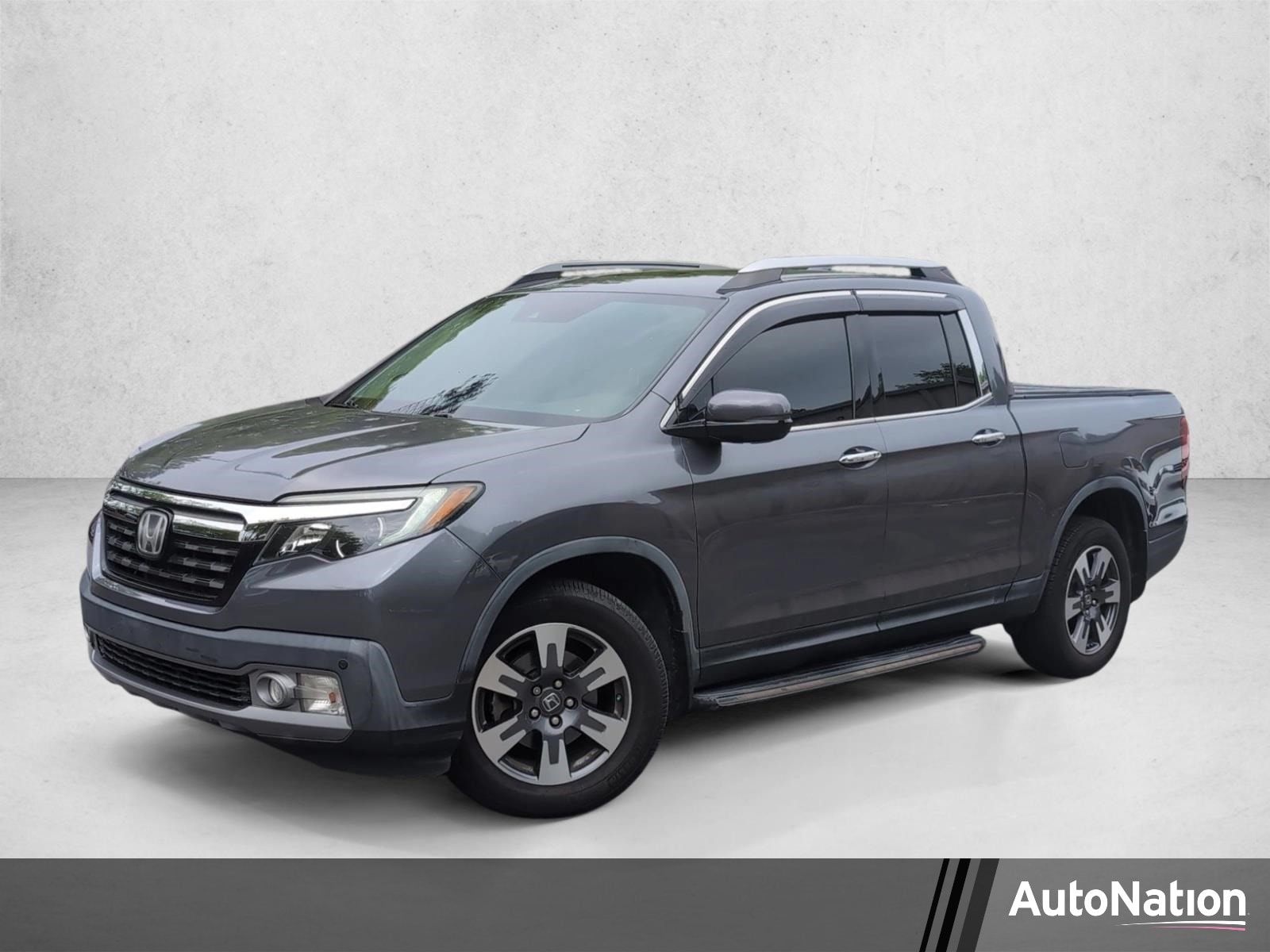 2017 Honda Ridgeline RTL-E AWD's photo
