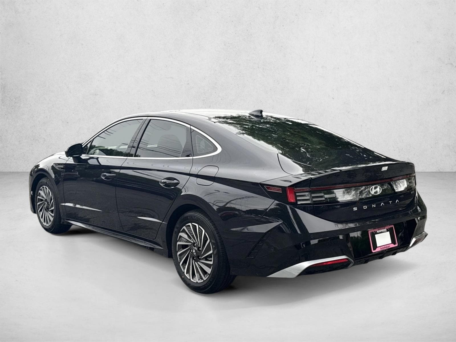 2025 Hyundai Sonata Hybrid Limited - Photo 9