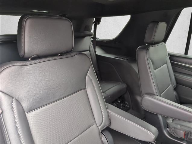 2023 GMC Yukon Denali - Photo 23