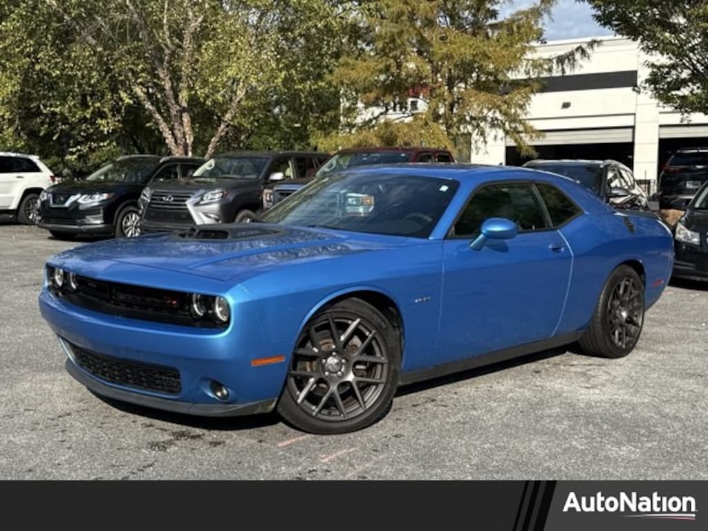 Used 2016 Dodge Challenger R/T Shaker 2dr Car