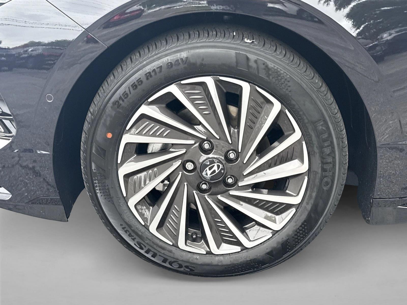 2025 Hyundai Sonata Hybrid Limited - Photo 10