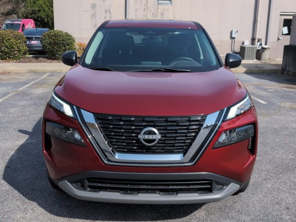 Used 2023 Nissan Rogue S Sport Utility