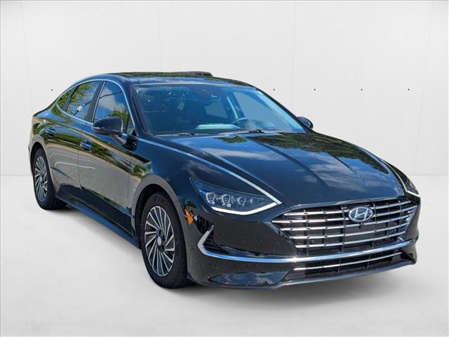 2023 Hyundai Sonata Hybrid Limited photo 3