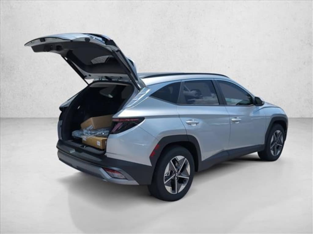 New 2026 Hyundai Tucson SEL Premium FWD Sport Utility