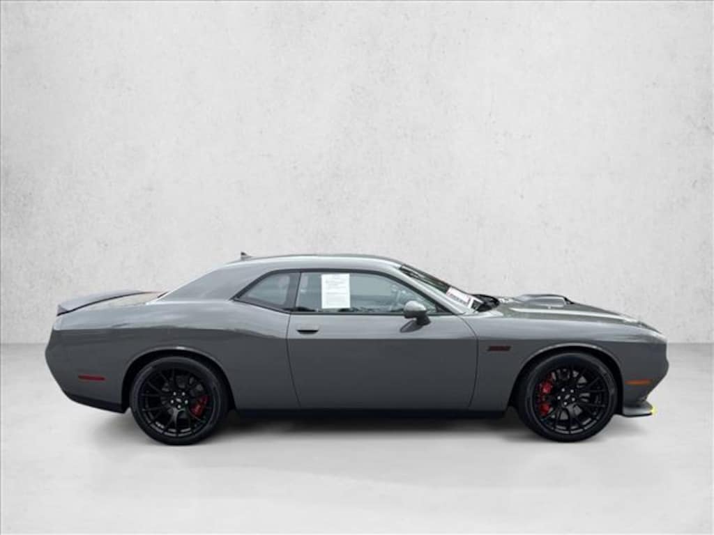 Used 2023 Dodge Challenger R/T Scat Pack 2dr Car