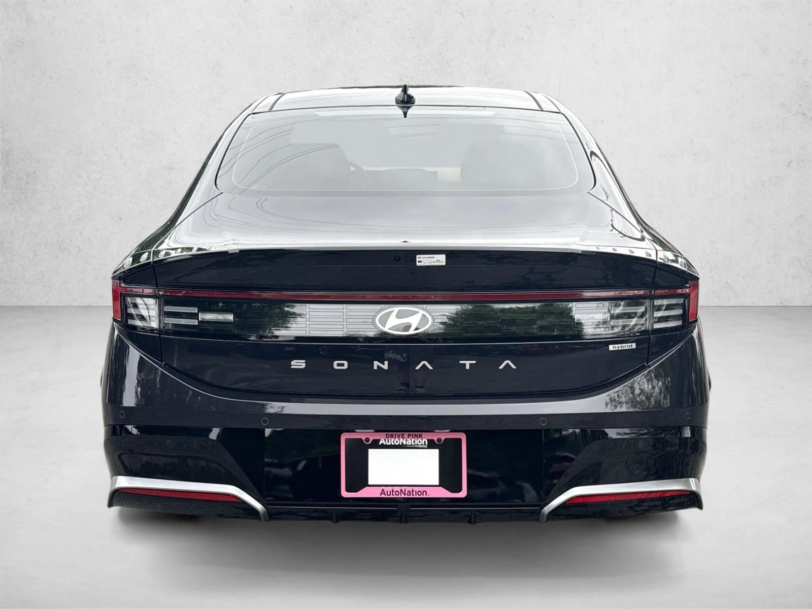 2025 Hyundai Sonata Hybrid Limited - Photo 8
