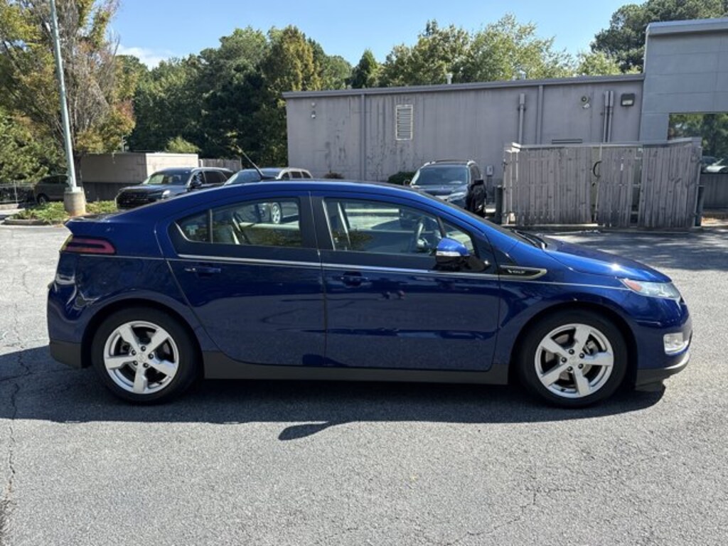 Used 2013 Chevrolet Volt 4dr Car