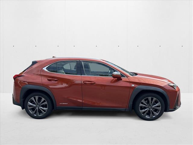 2019 Lexus UX 250h F SPORT photo 4