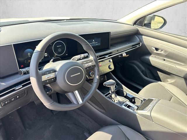 2025 Hyundai Tucson SEL Convenience Sport photo 2