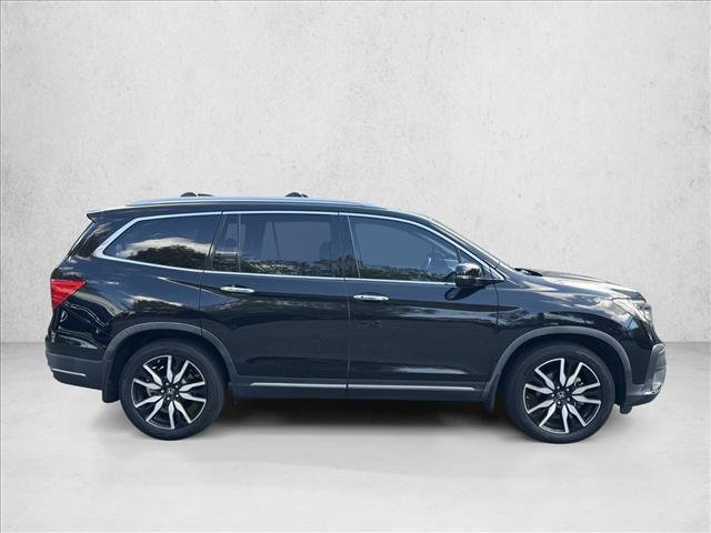 2019 Honda Pilot Touring photo 3