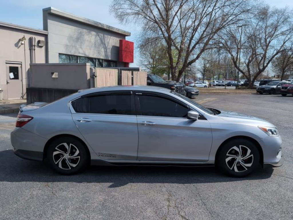 Used 2016 Honda Accord Sedan LX 4dr Car