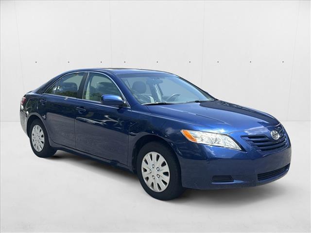 2009 Toyota Camry LE photo 3