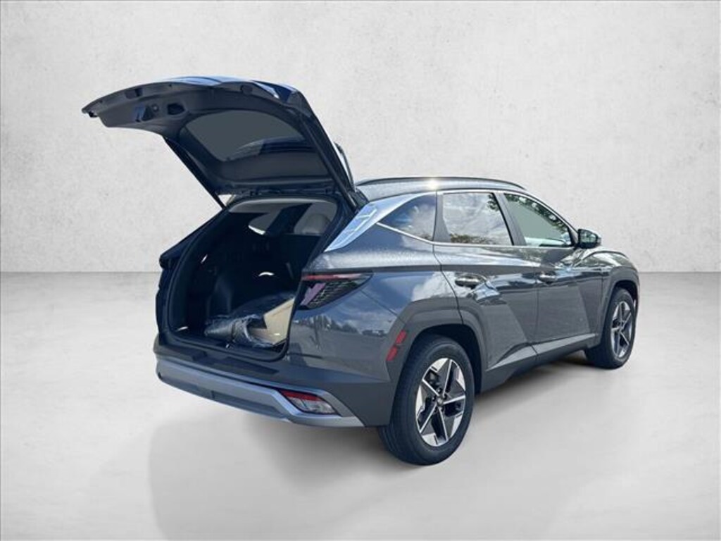 New 2026 Hyundai Tucson SEL Premium FWD Sport Utility