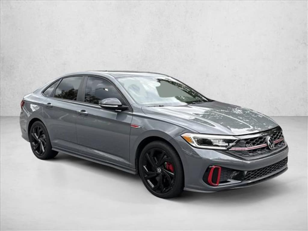 Used 2023 Volkswagen Jetta Autobahn 4dr Car