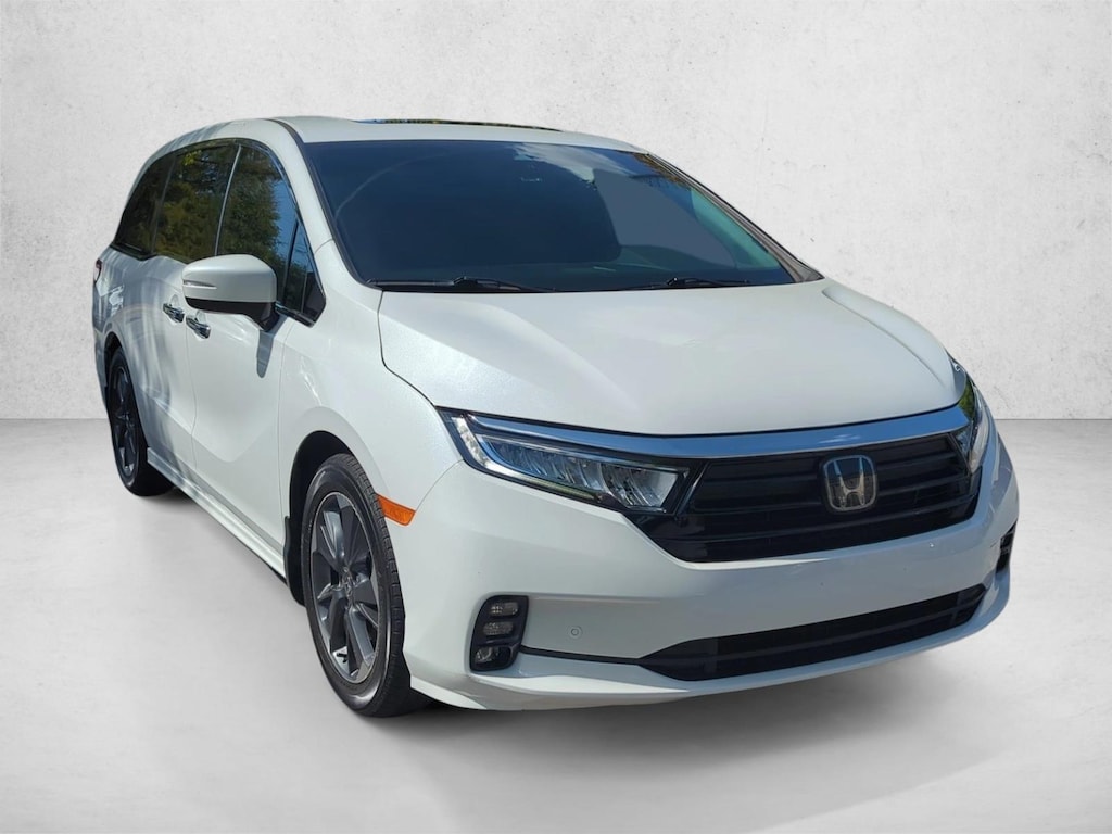 Used 2023 Honda Odyssey Elite Mini-van Passenger